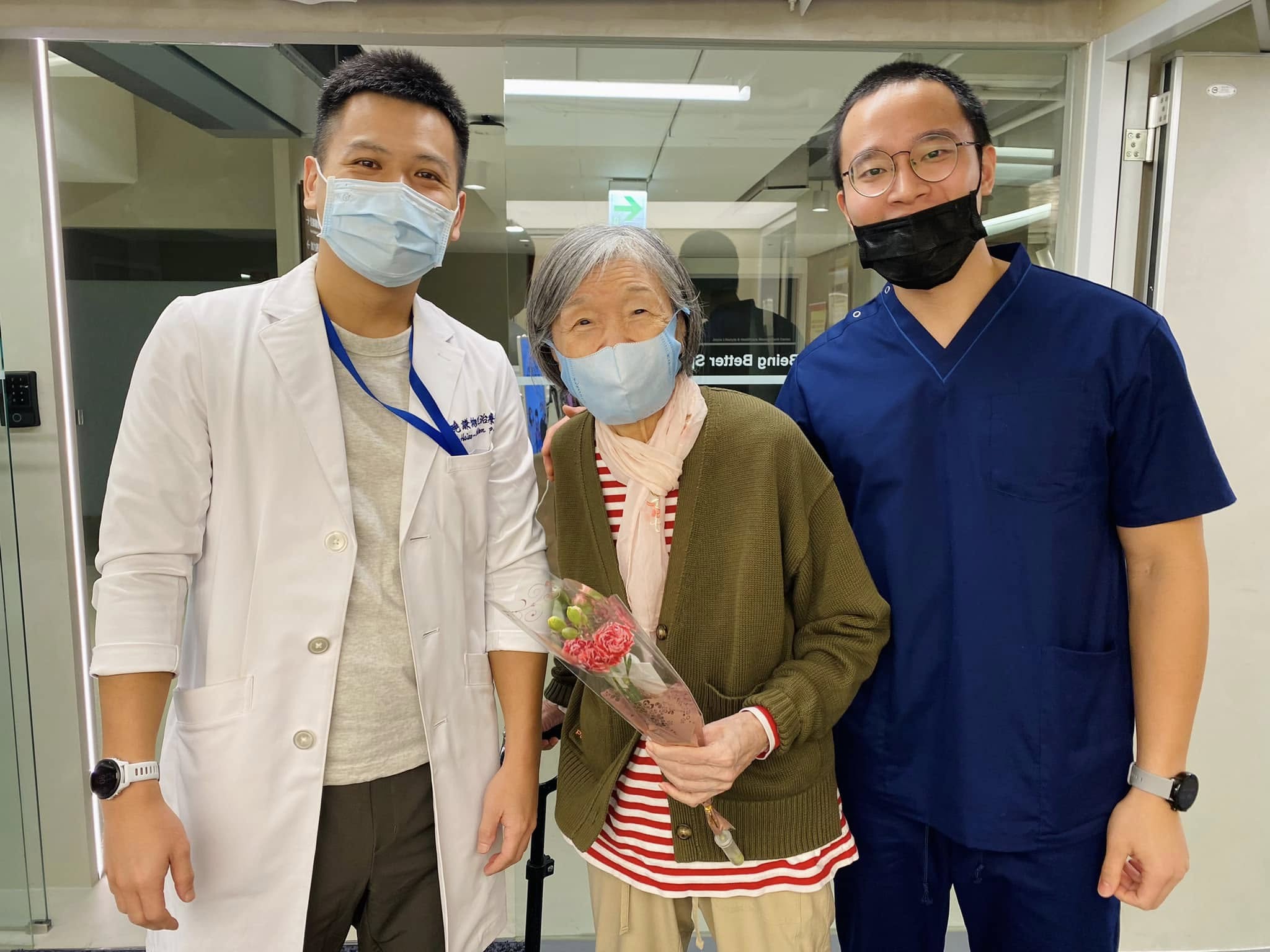 曲家瑞老師分享帶媽媽至加力運動醫學訓練心得，開啟髖關節術後新人生